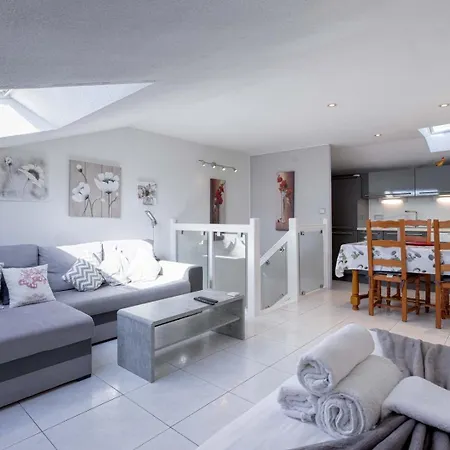 Dream Rooftop - Rooftop Vue Mer, Proche Plage, Grand Garage, Piscine, Clim Lejlighed